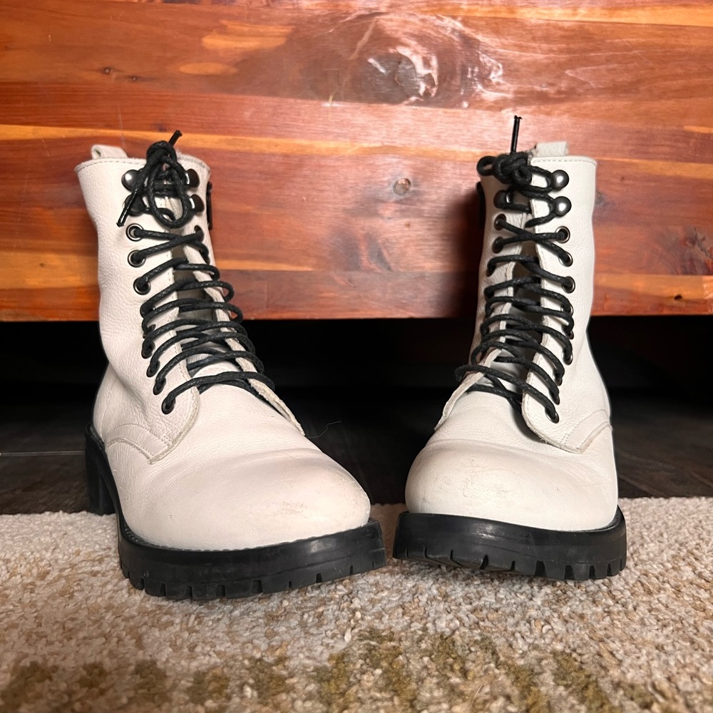 Women's White Lace-Up Boots